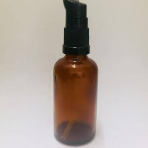 Frasco cristal 50 ml. color ámbar con bomba dosificadora